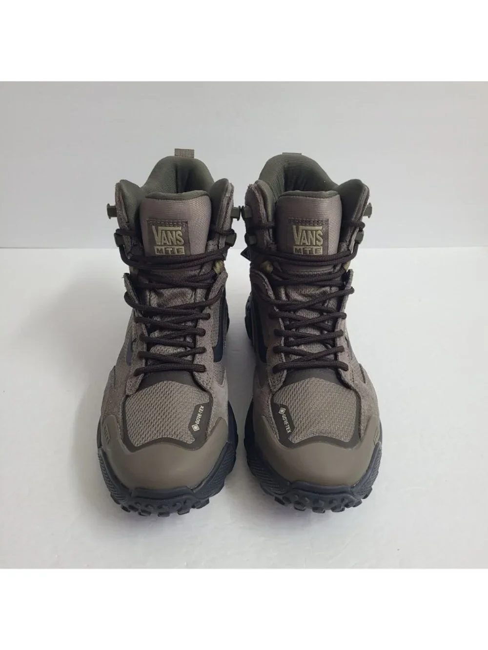 Vans mte crestline
